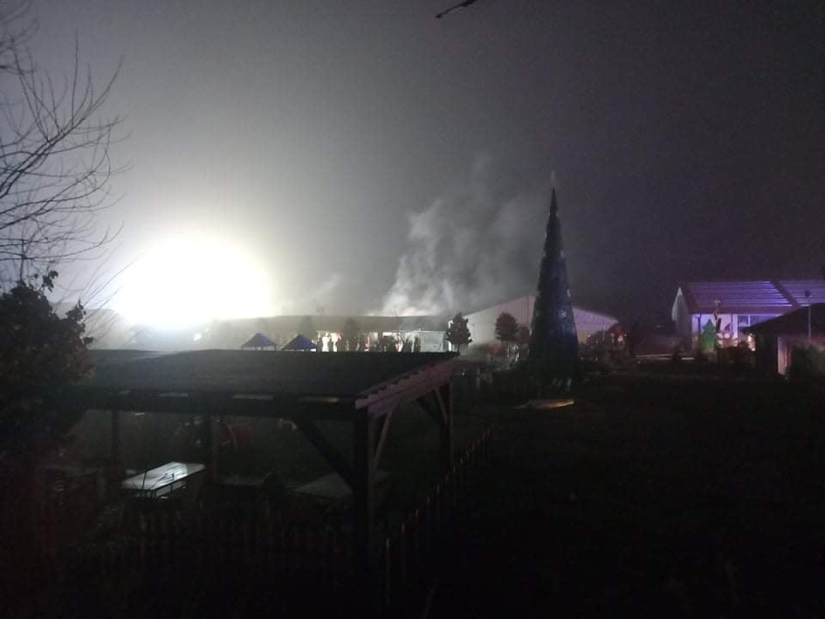 Pożar w DELI Park [ZDJĘCIA]