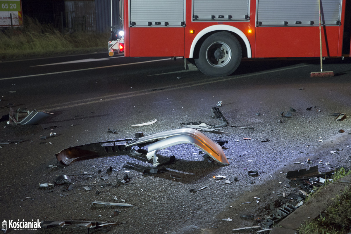 Zderzenie dwóch aut na obwodnicy Kościana [ZDJĘCIA]