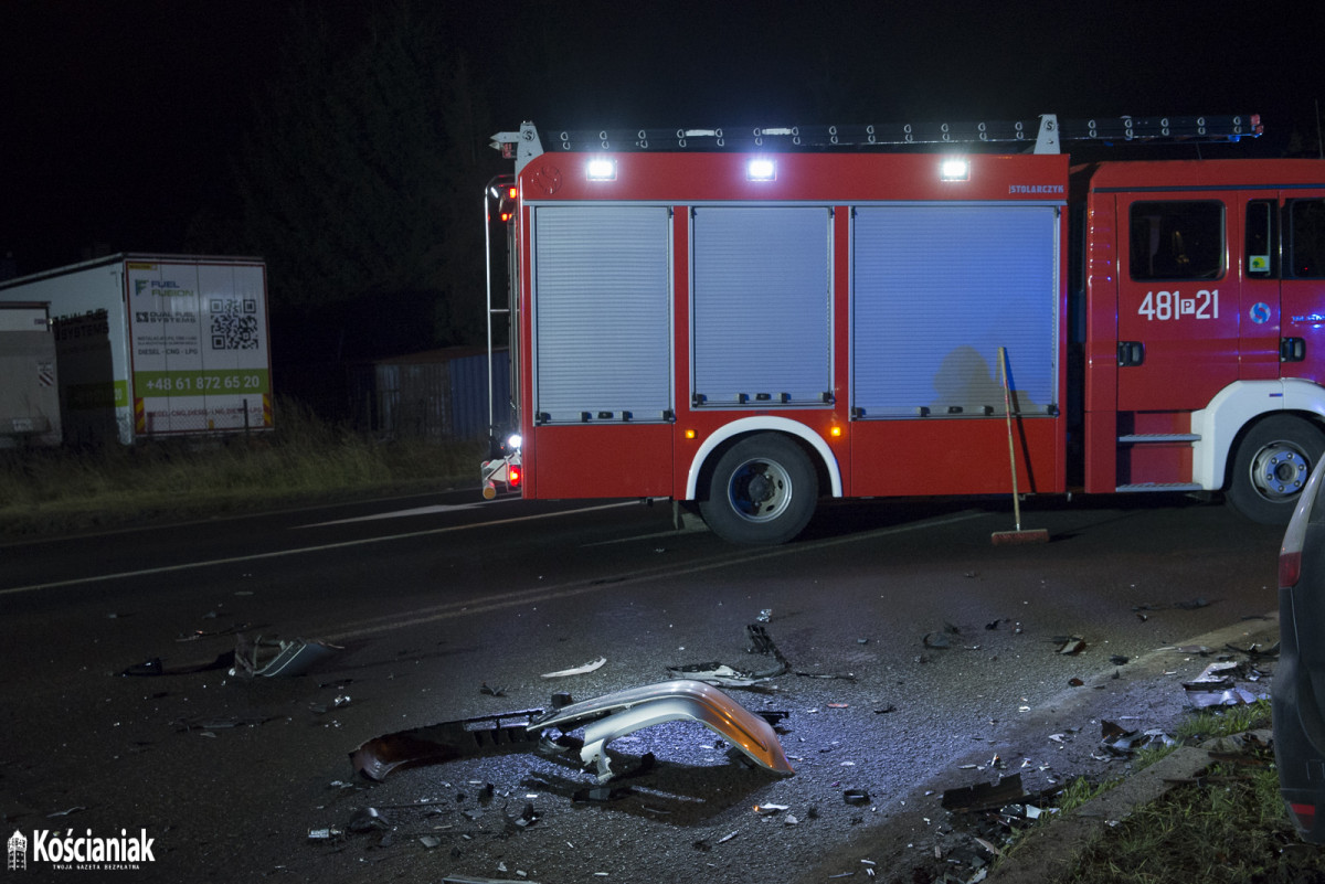Zderzenie dwóch aut na obwodnicy Kościana [ZDJĘCIA]