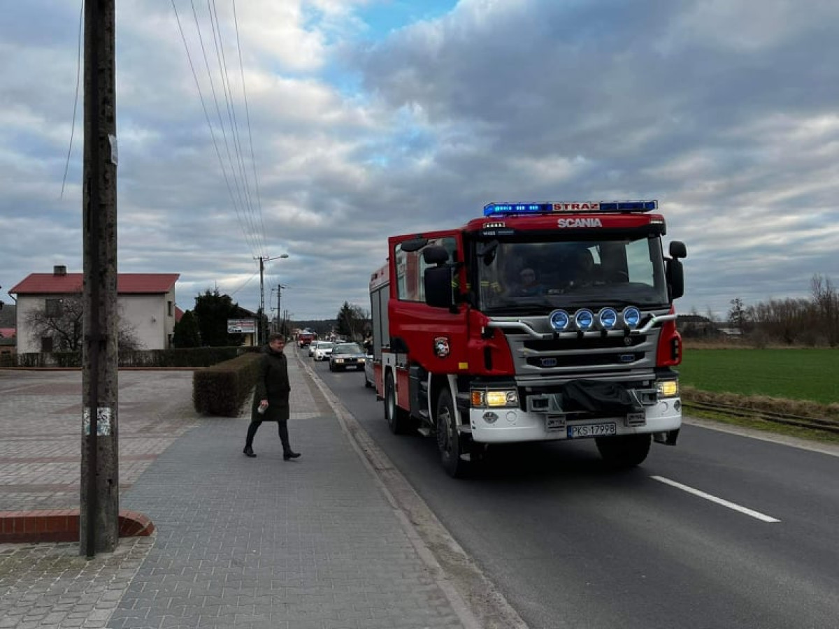 Przejazd przez gminę Śmigiel dla Oli i Leona [ZDJĘCIA]