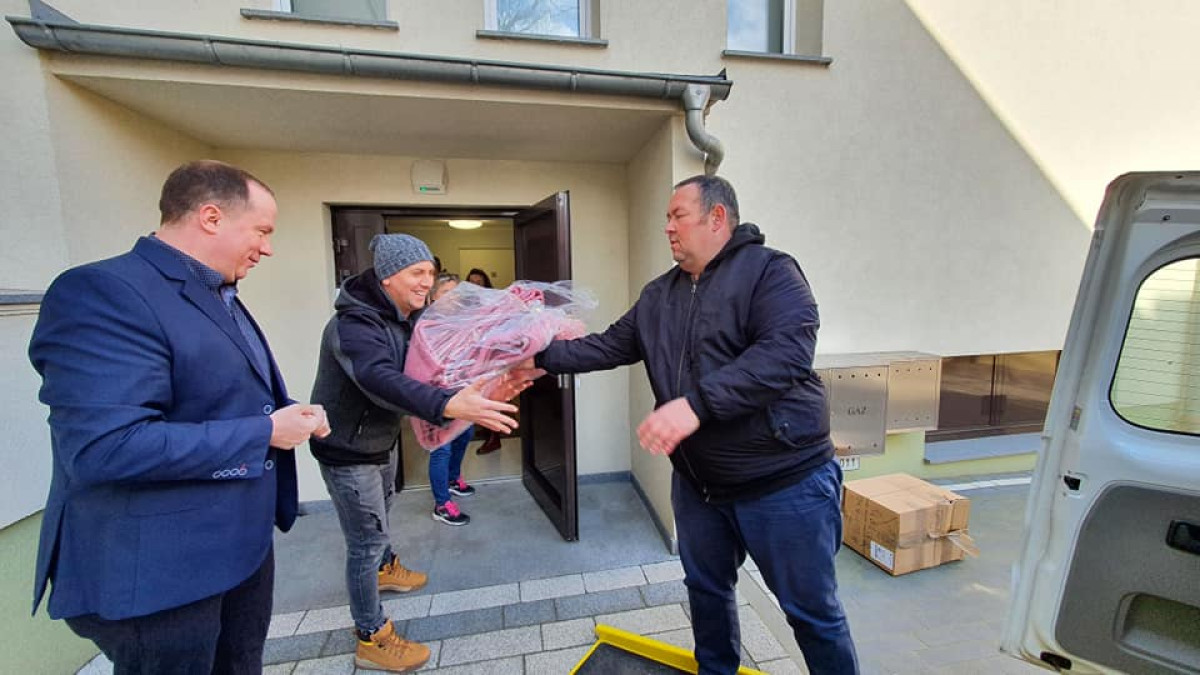 Śmigiel: Francuzi przekazali pomoc dla Ukrainy  [ZDJĘCIA]