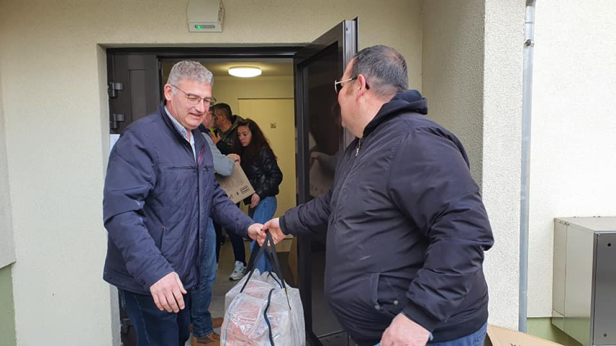 Śmigiel: Francuzi przekazali pomoc dla Ukrainy  [ZDJĘCIA]