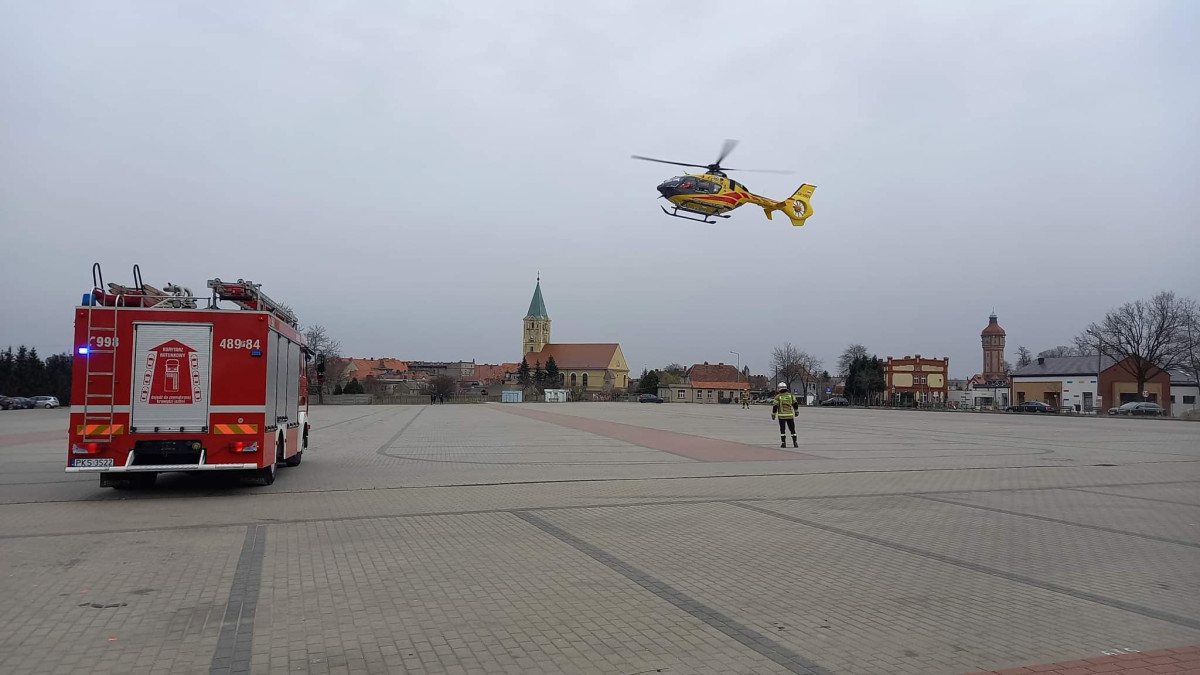 Śmigłowiec LPR wylądował w Kościanie i Śmiglu [ZDJĘCIA, FILM]