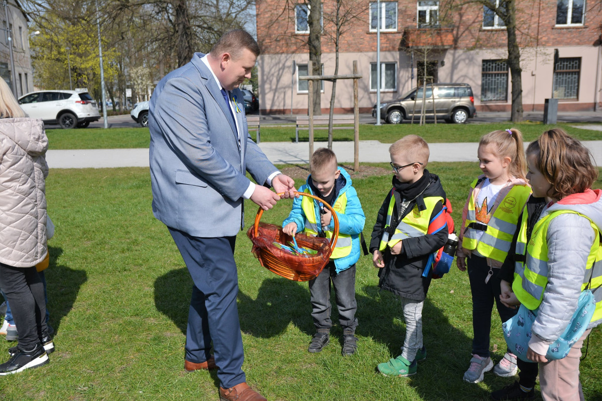 Zajączek w mieście, gminie i powiecie [ZDJĘCIA]
