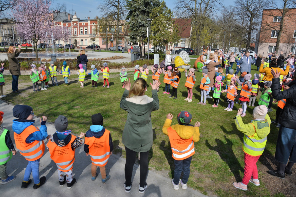 Zajączek w mieście, gminie i powiecie [ZDJĘCIA]