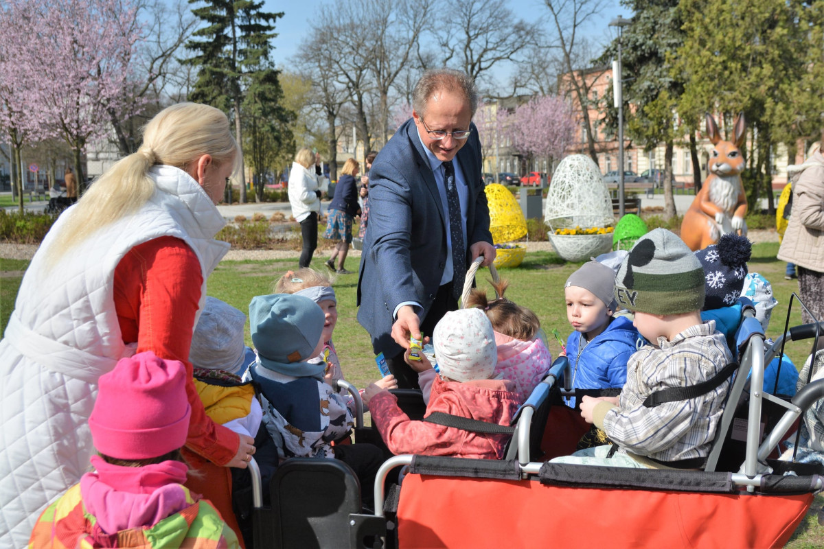 Zajączek w mieście, gminie i powiecie [ZDJĘCIA]