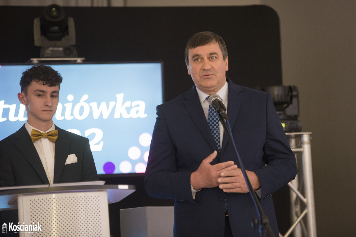 Studniówka 