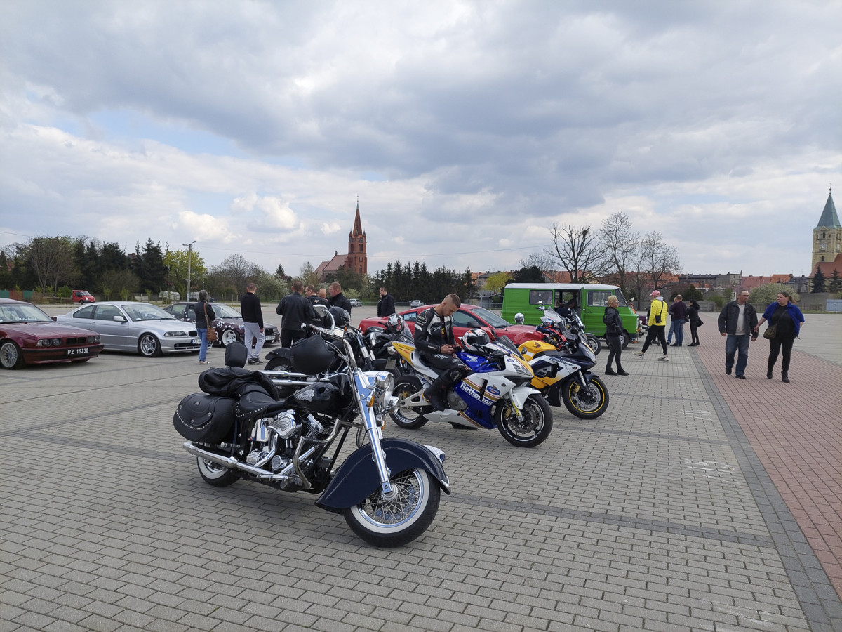 Motopiknik i Food Trucki w Śmiglu [ZDJĘCIA]