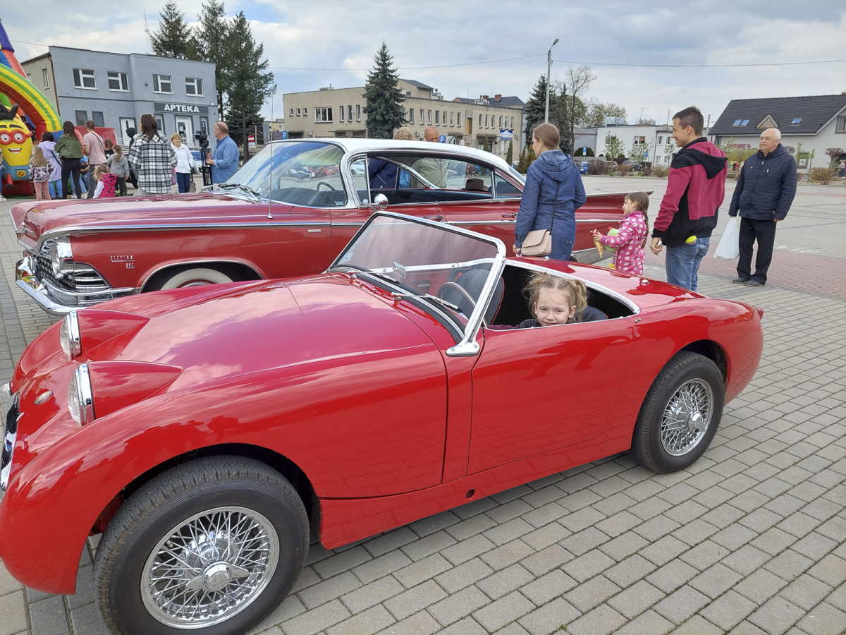 Motopiknik i Food Trucki w Śmiglu [ZDJĘCIA]