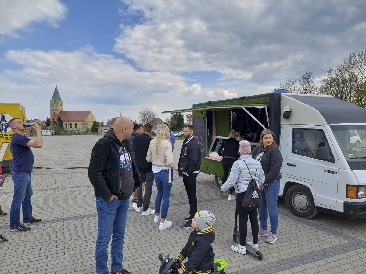 Motopiknik i Food Trucki w Śmiglu [ZDJĘCIA]