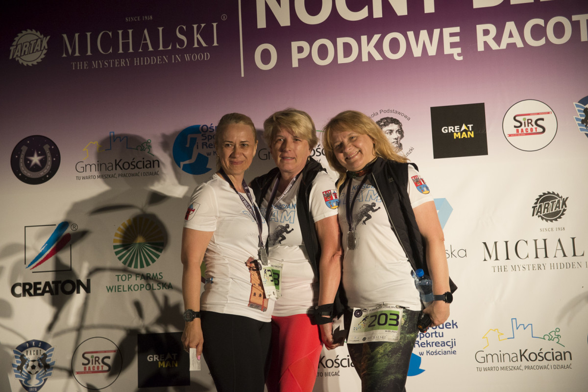 Nocny Bieg o Podkowę Racotu [ZDJĘCIA]