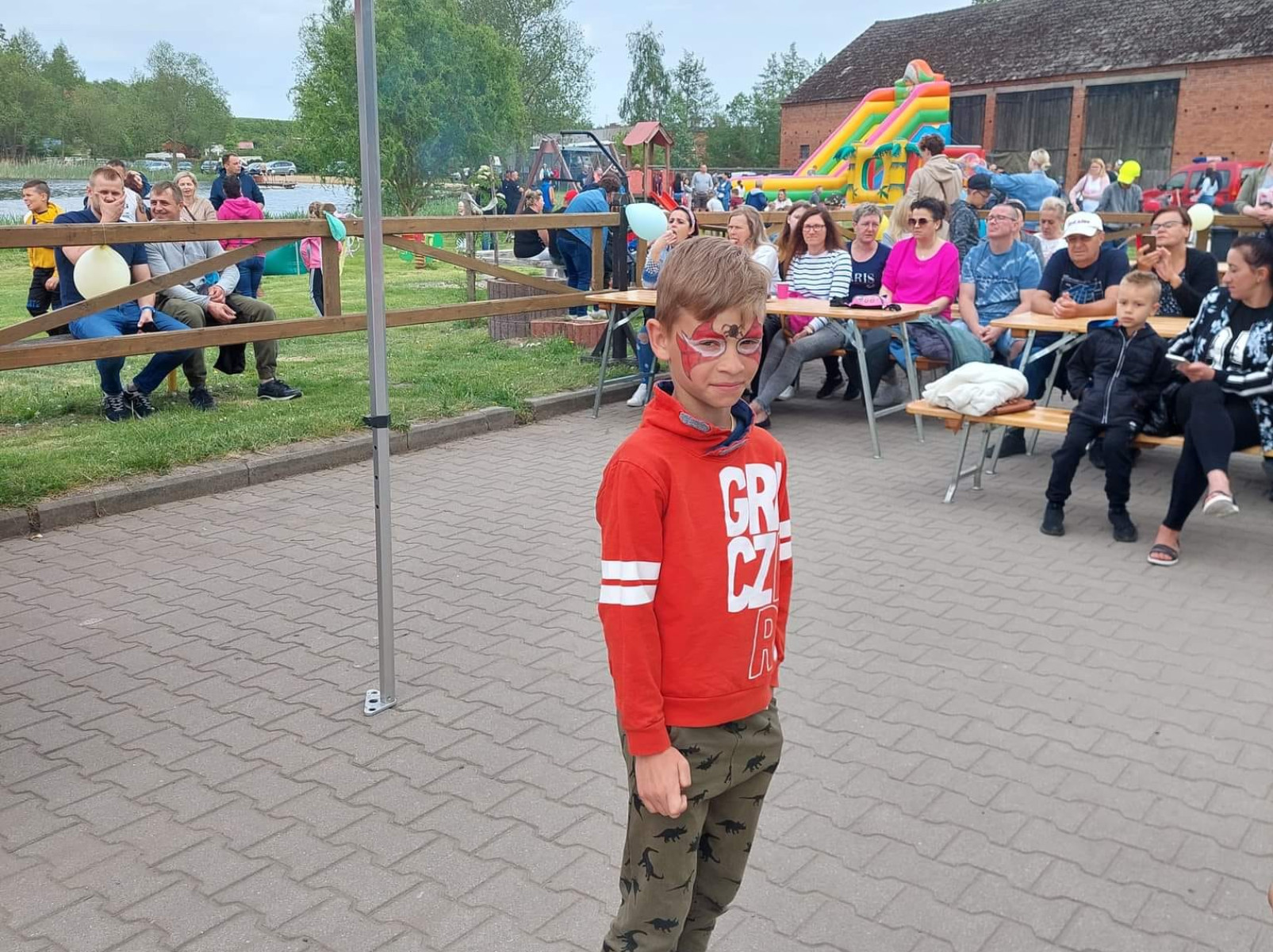 Festyn charytatywny dla Zuzi nad jeziorem w Żelaźnie [ZDJĘCIA]
