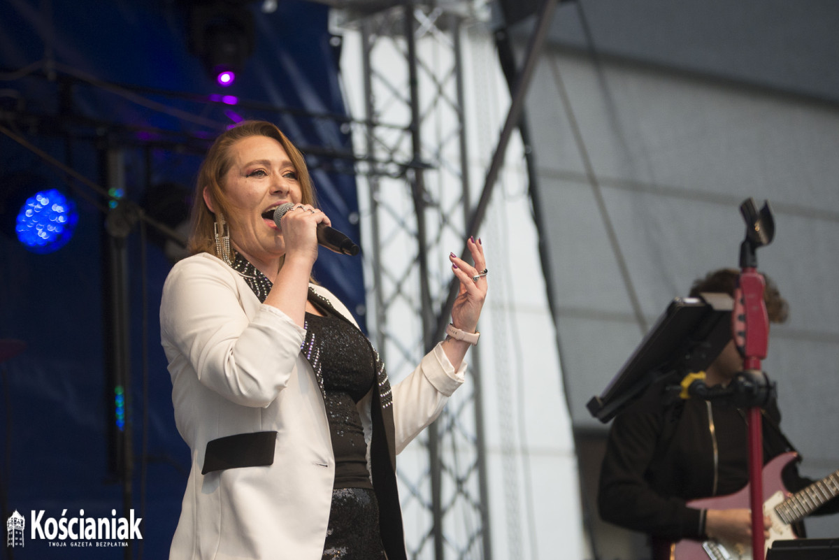 Julia Stolpe i zespół Haydamaky podczas Święta Miasta [ZDJĘCIA]