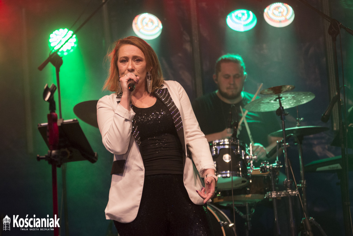 Julia Stolpe i zespół Haydamaky podczas Święta Miasta [ZDJĘCIA]
