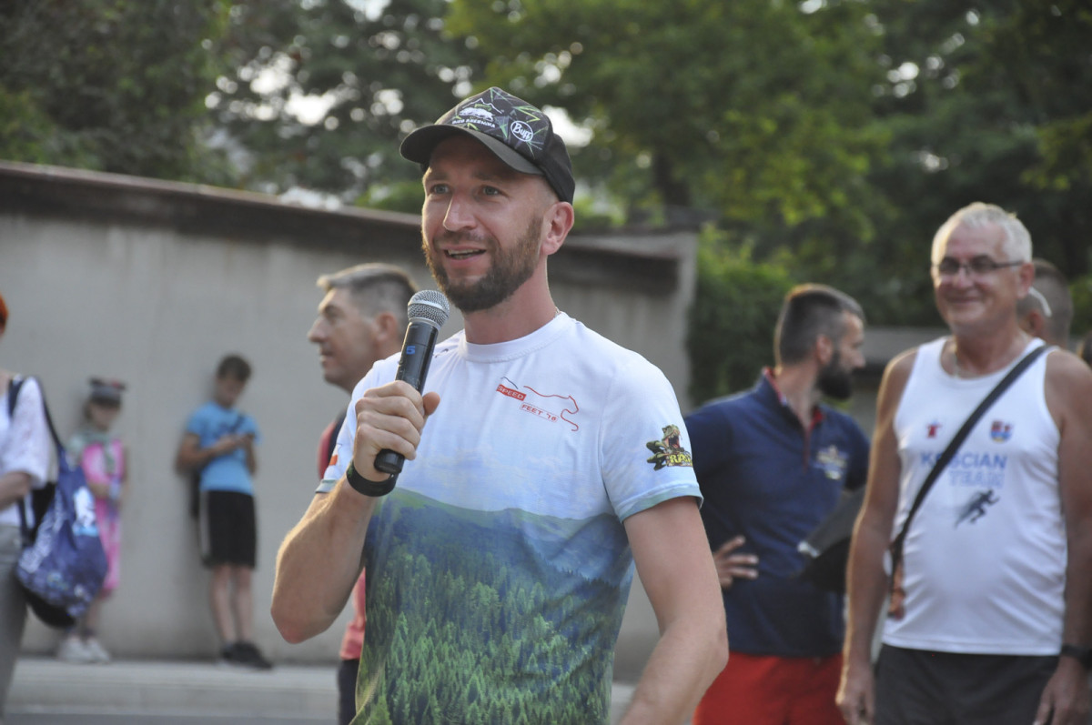 Nocny Bieg Świętojański ulicami Śmigla [ZDJĘCIA]
