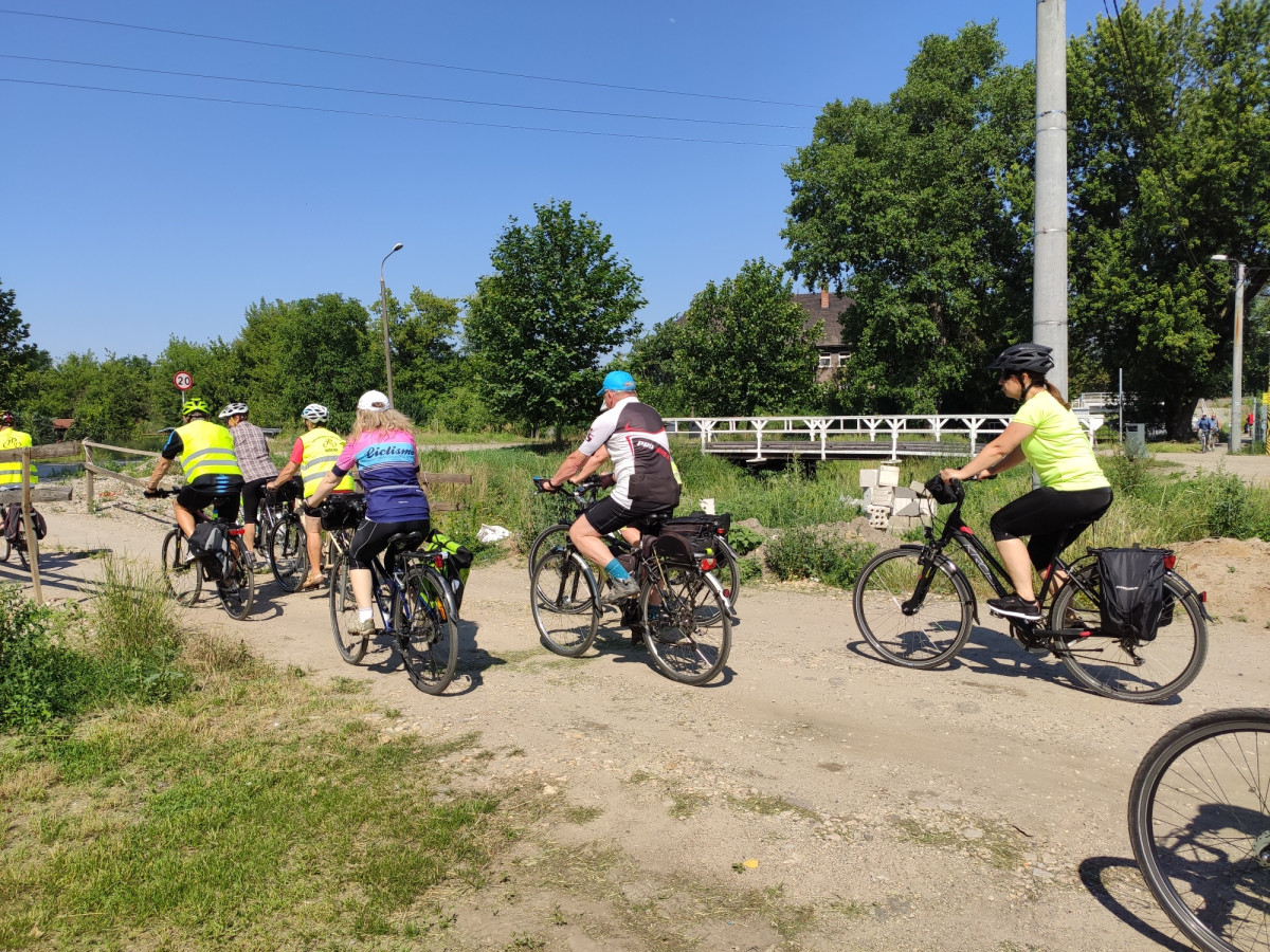 Rajd po Ziemiańskim Szlaku Rowerowym [ZDJĘCIA]