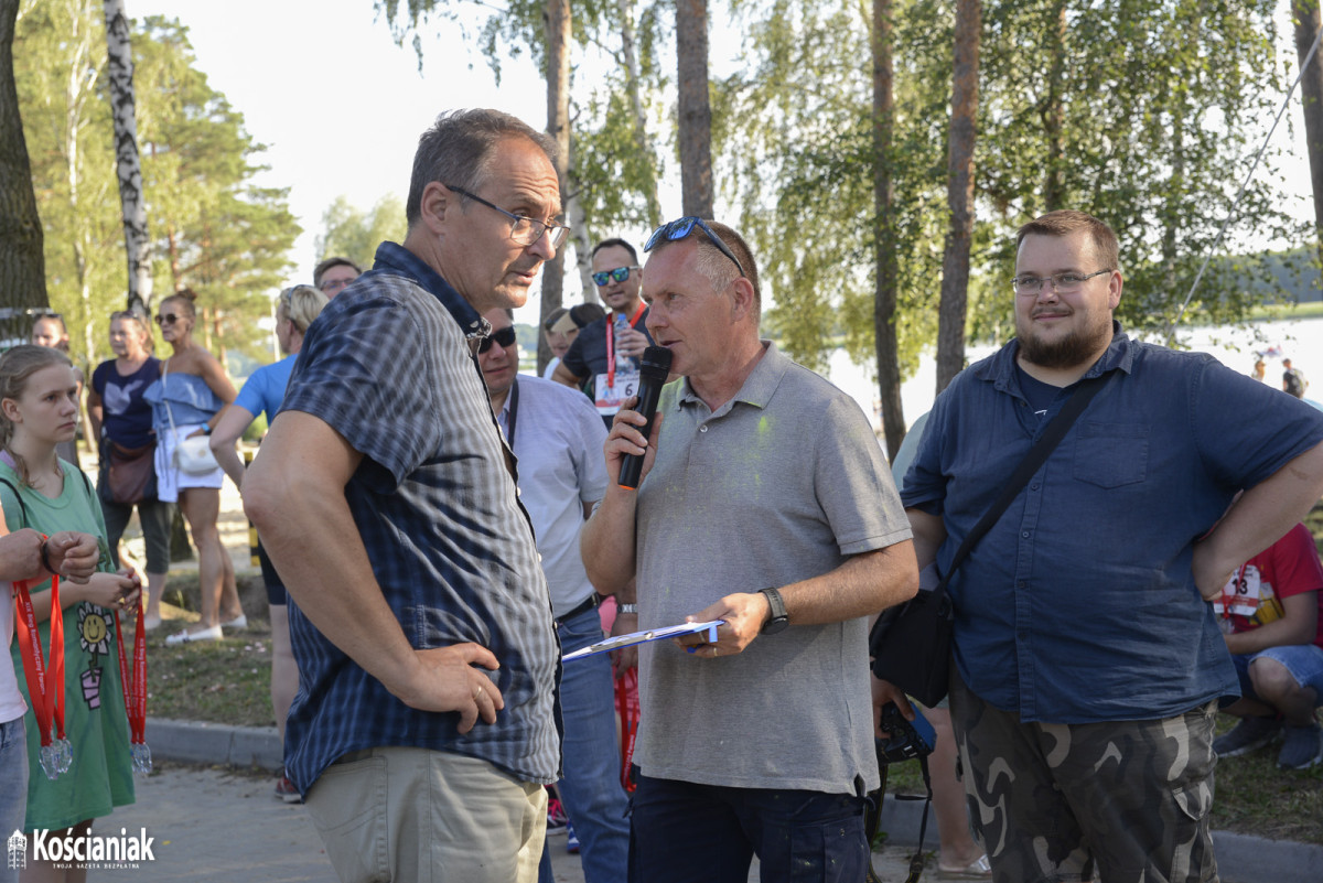 Romantyczny Bieg Parami w Nowym Dębcu [ZDJĘCIA]