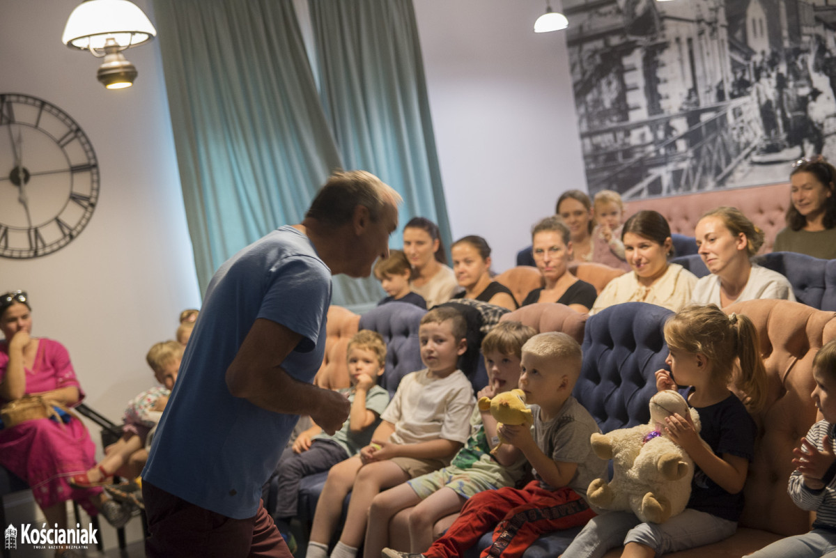 Spektakl dla dzieci w wykonaniu Galerii Teatr [ZDJĘCIA]