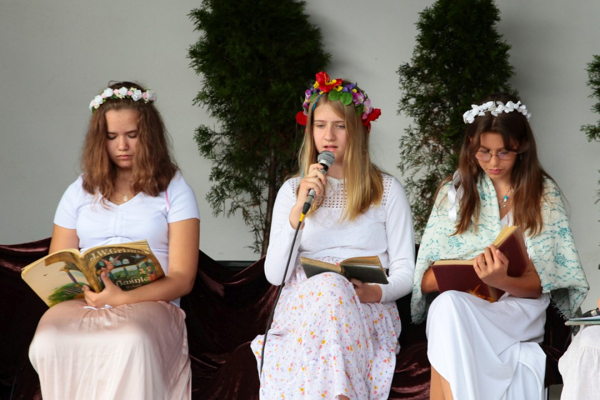 Narodowe Czytanie w Śmiglu [ZDJĘCIA]