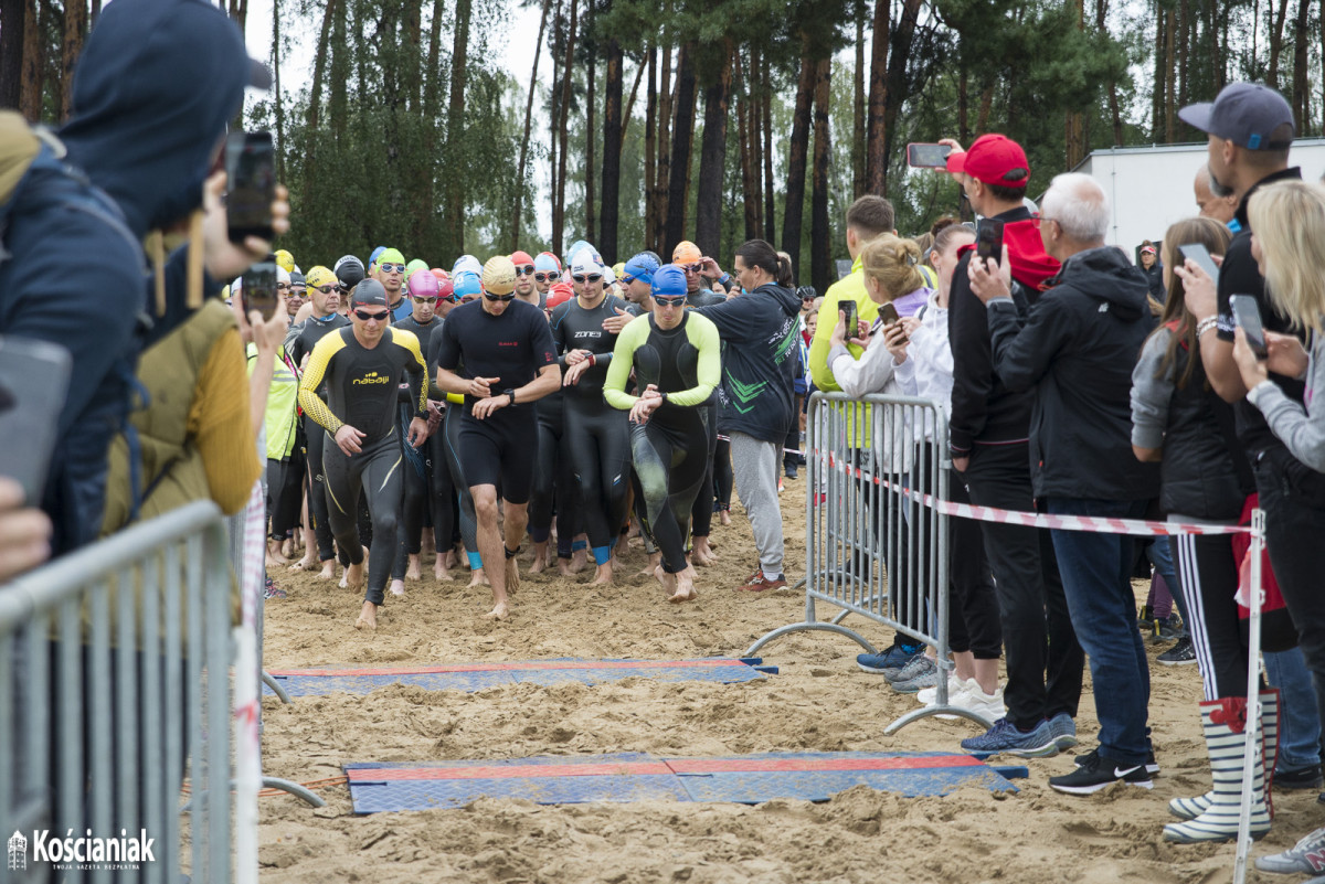 Triathlon w Nowym Dębcu 2022 [ZDJĘCIA]
