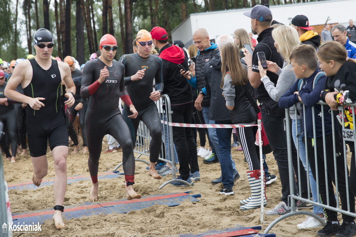 Triathlon w Nowym Dębcu 2022 [ZDJĘCIA]