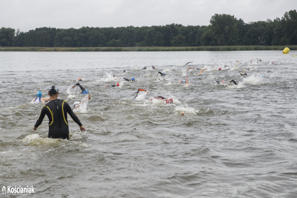 Triathlon w Nowym Dębcu 2022 [ZDJĘCIA]