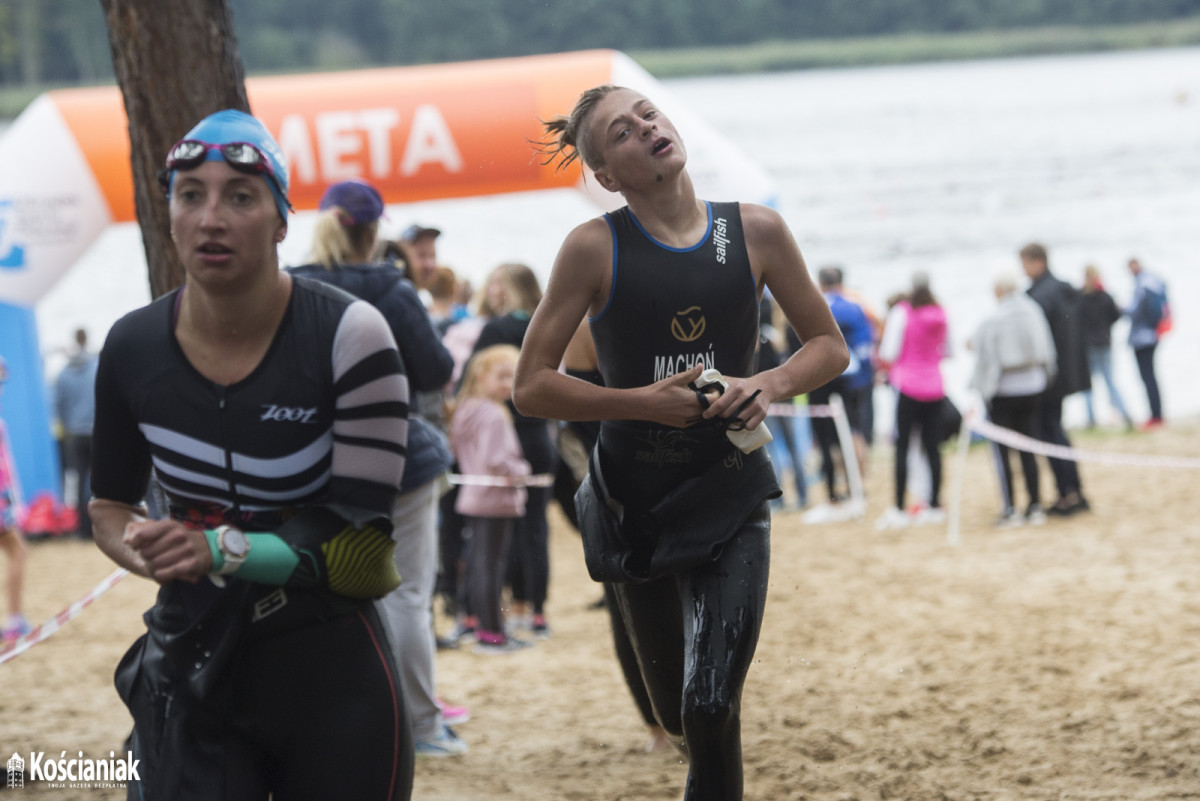 Triathlon w Nowym Dębcu 2022 [ZDJĘCIA]