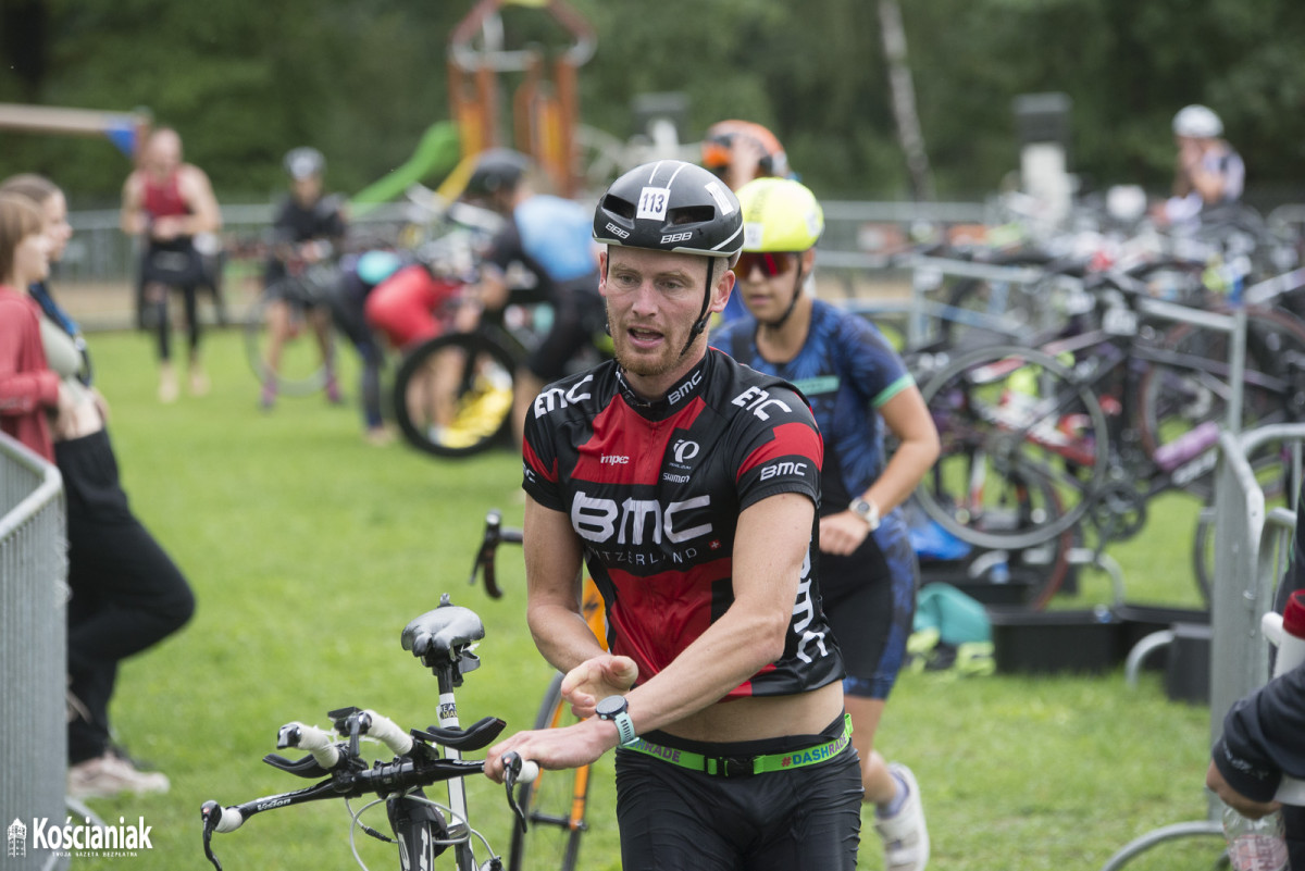 Triathlon w Nowym Dębcu 2022 [ZDJĘCIA]