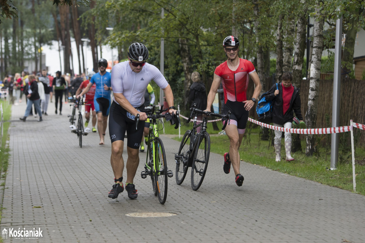 Triathlon w Nowym Dębcu 2022 [ZDJĘCIA]