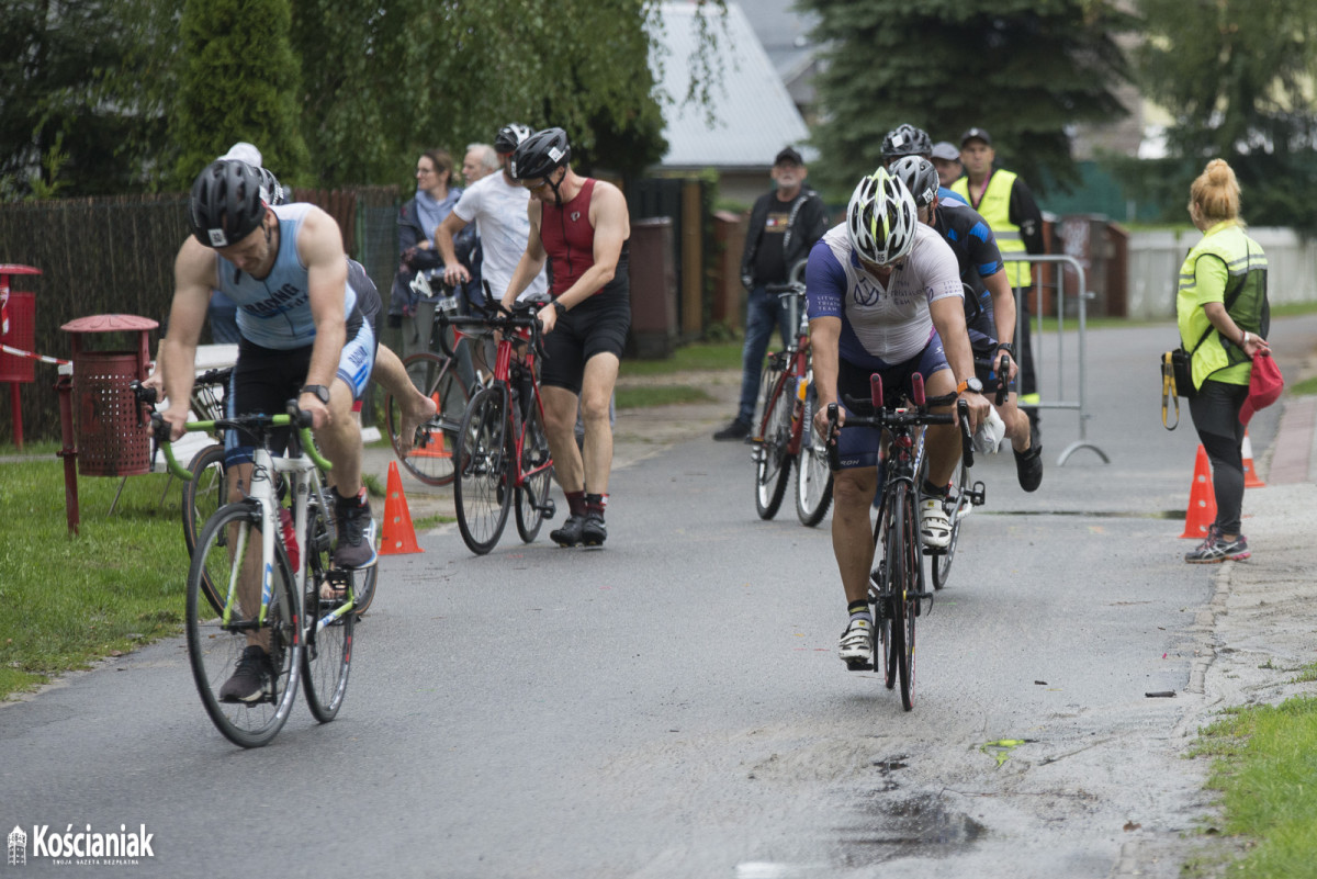 Triathlon w Nowym Dębcu 2022 [ZDJĘCIA]