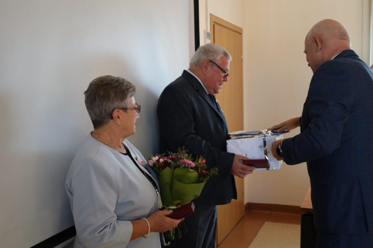 Medale dla dwóch par z gminy i miasta Kościan [ZDJĘCIA]