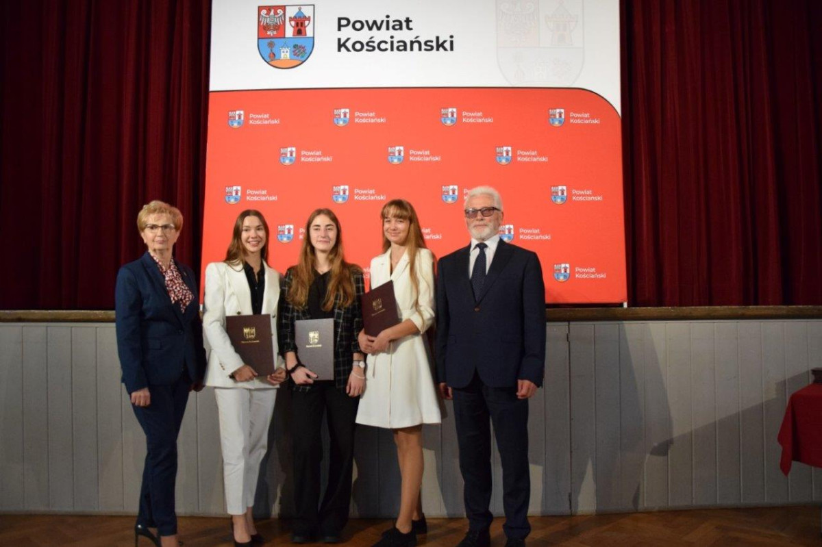 Stypendia dla zdolnych od powiatu