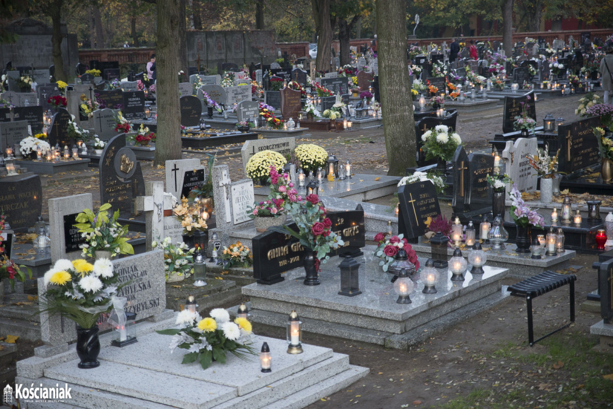 Uroczystość Wszystkich Świętych w Kościanie [ZDJĘCIA]