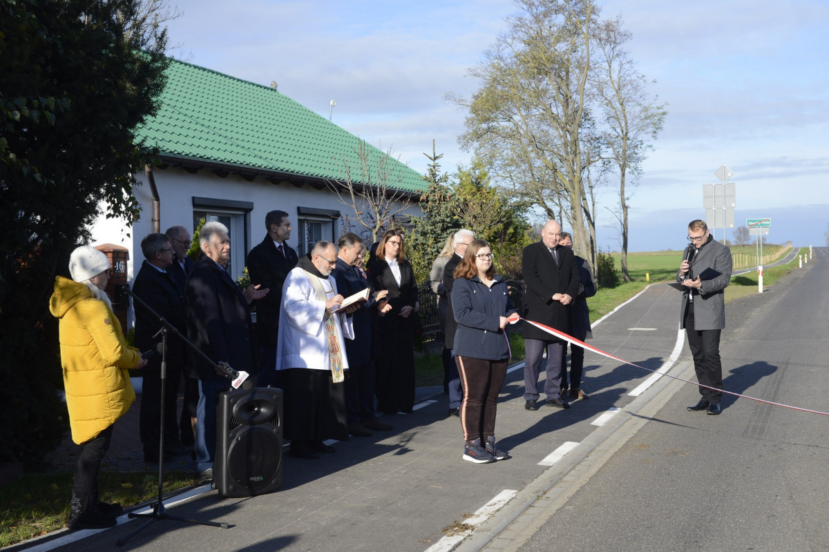 Otwarcie drogi w Zbęchach Pole [ZDJĘCIA]