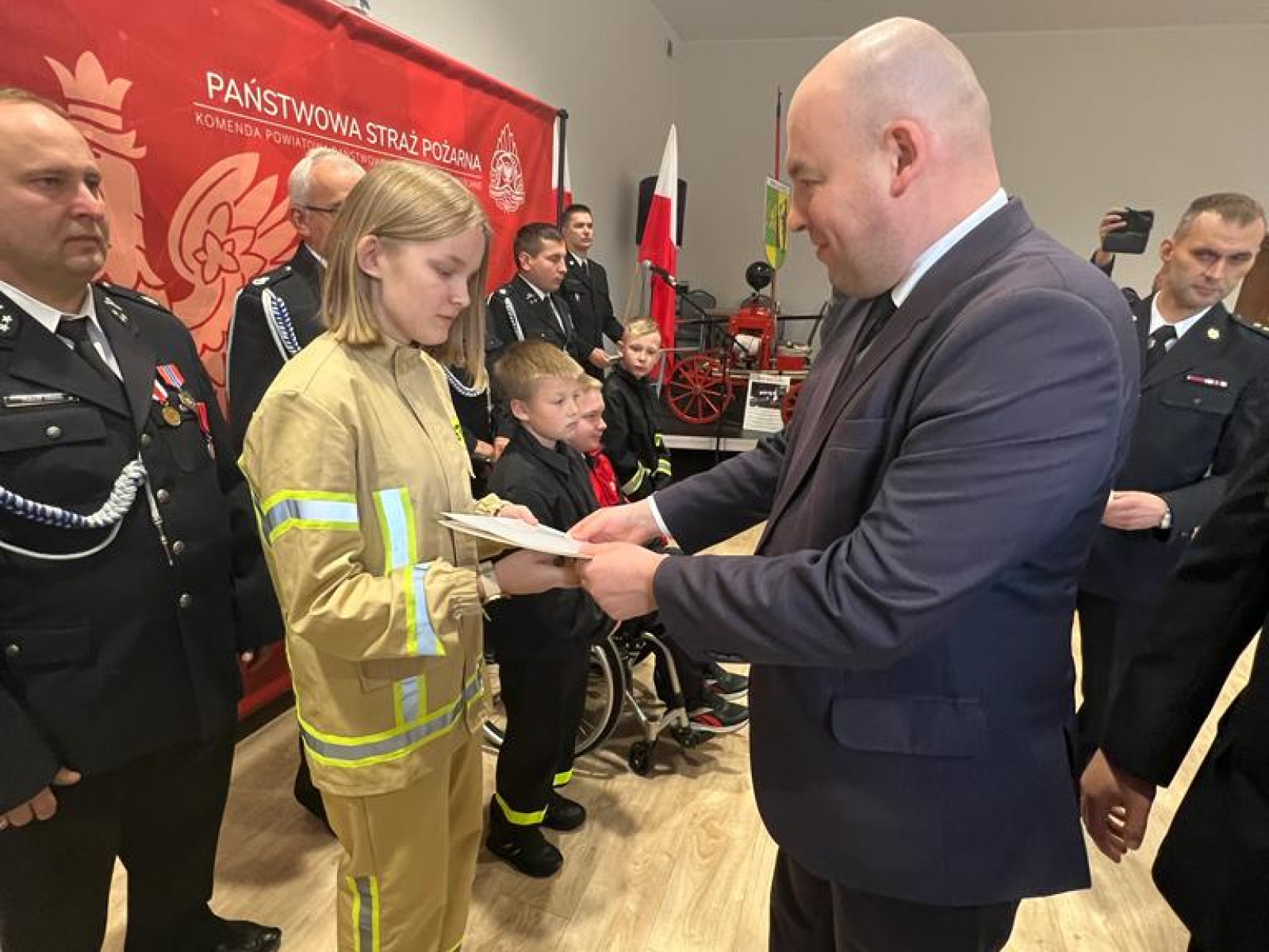 Promesy dla Młodzieżowych Drużyn Pożarniczych [ZDJĘCIA]