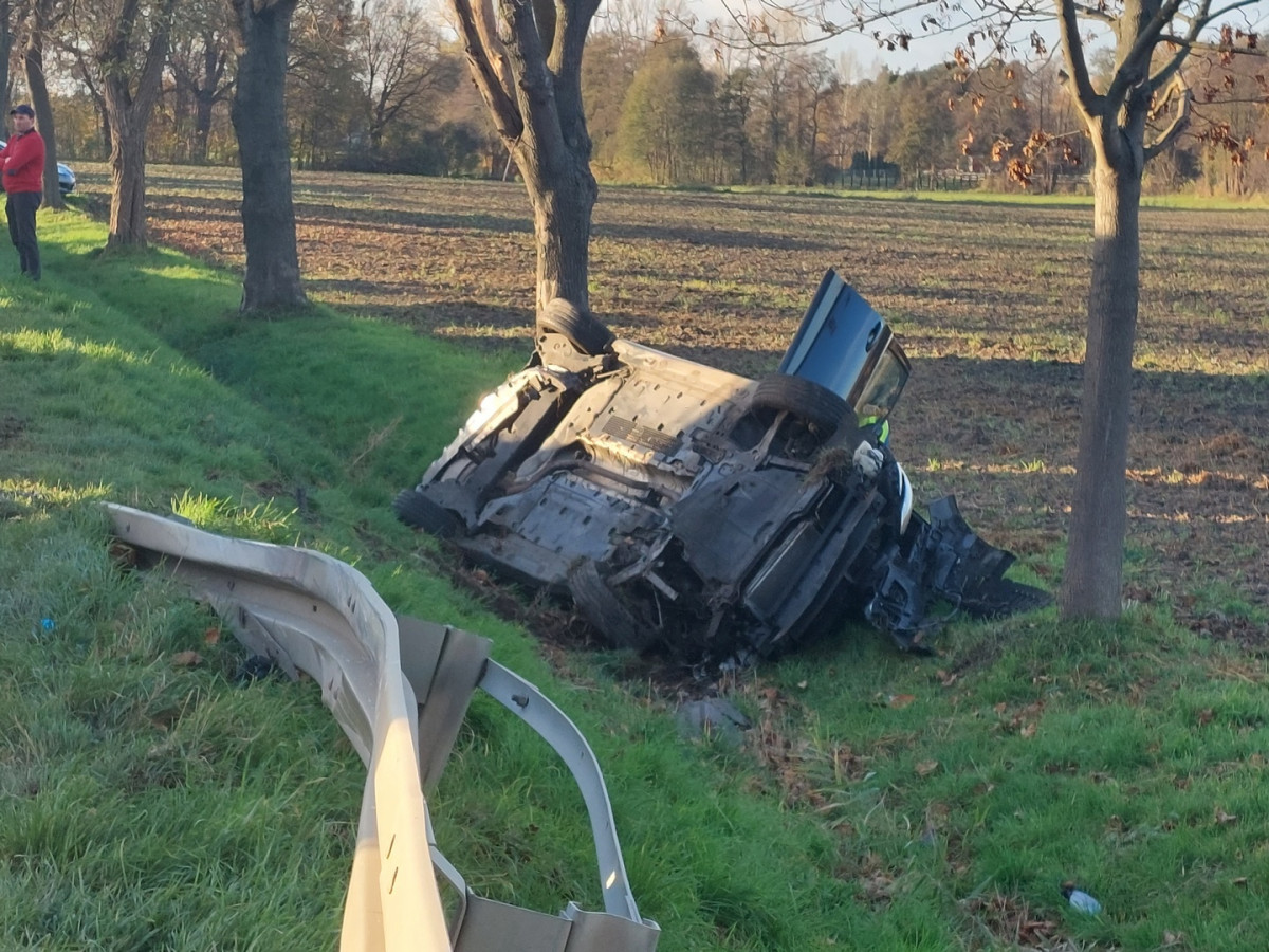 Czołowe zderzenie przed Chorynią. Są ranni [ZDJĘCIA]