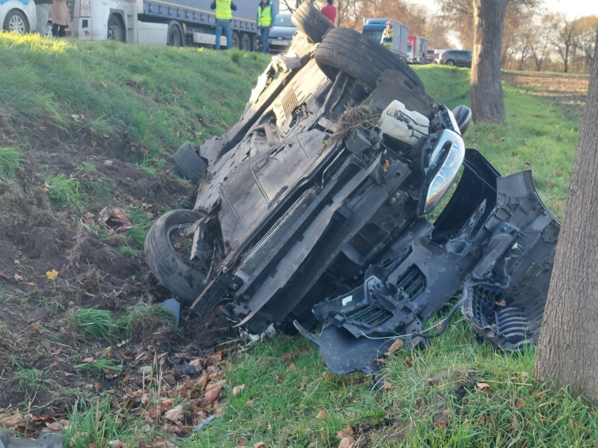 Czołowe zderzenie przed Chorynią. Są ranni [ZDJĘCIA]