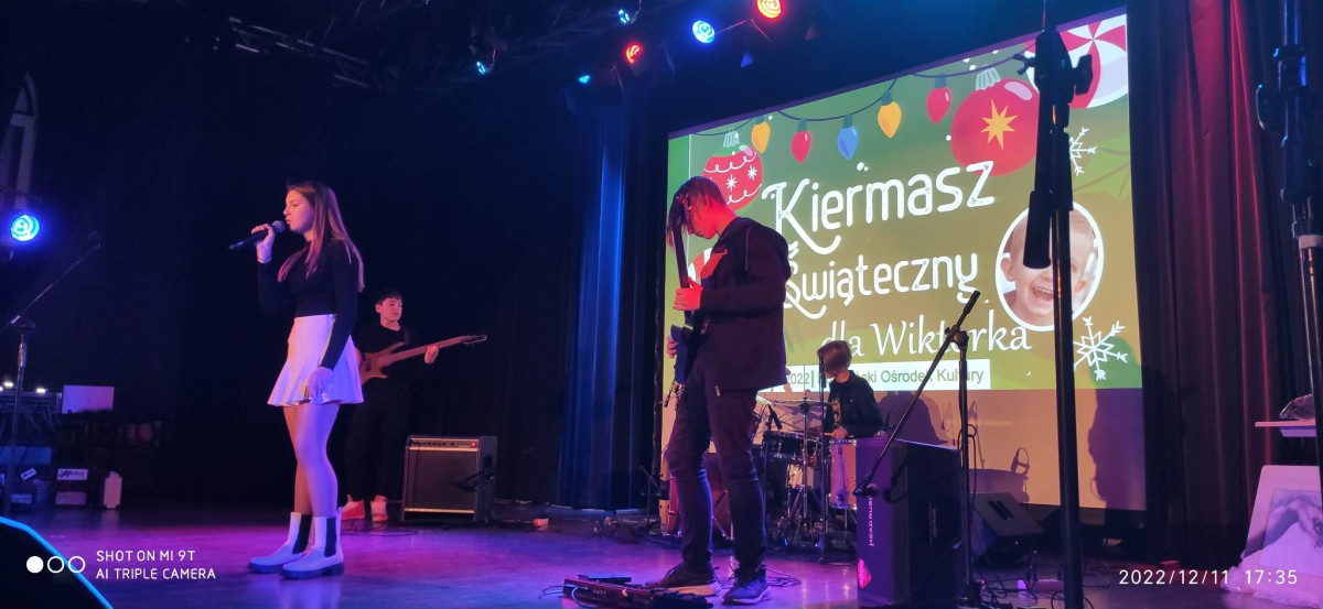 Kiermasz świąteczny dla Wiktorka [ZDJĘCIA]