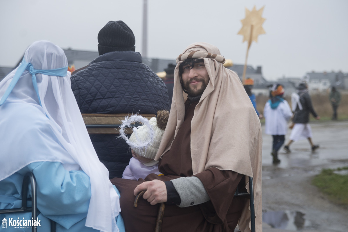 Orszak Trzech Króli przeszedł ulicami Kościana [ZDJĘCIA]
