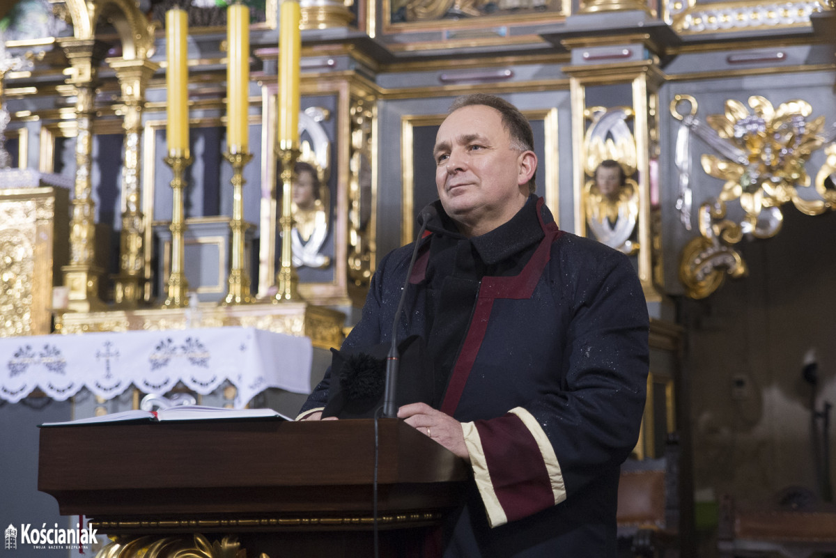 Orszak Trzech Króli przeszedł ulicami Kościana [ZDJĘCIA]