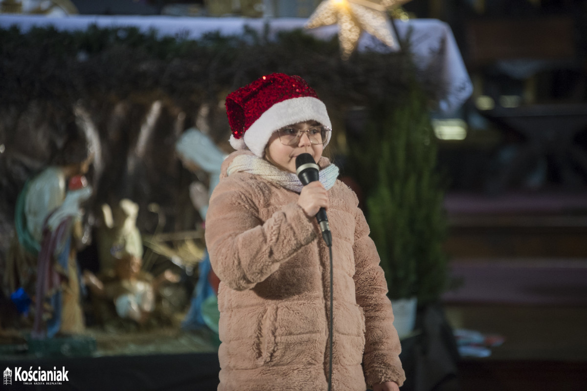 Kolędowanie z PoGłosem w farze [ZDJĘCIA]