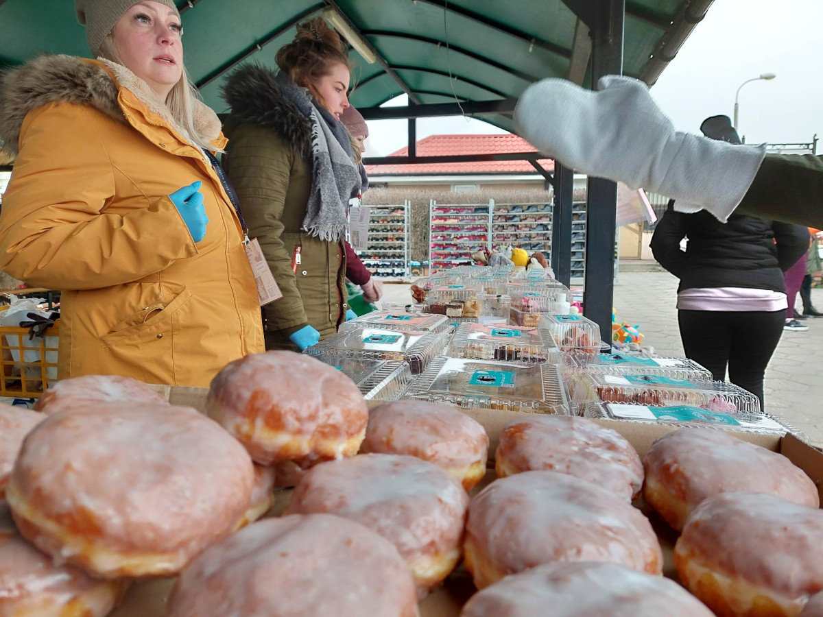 Kiermasz dla Antosia na targowisku w Kościanie