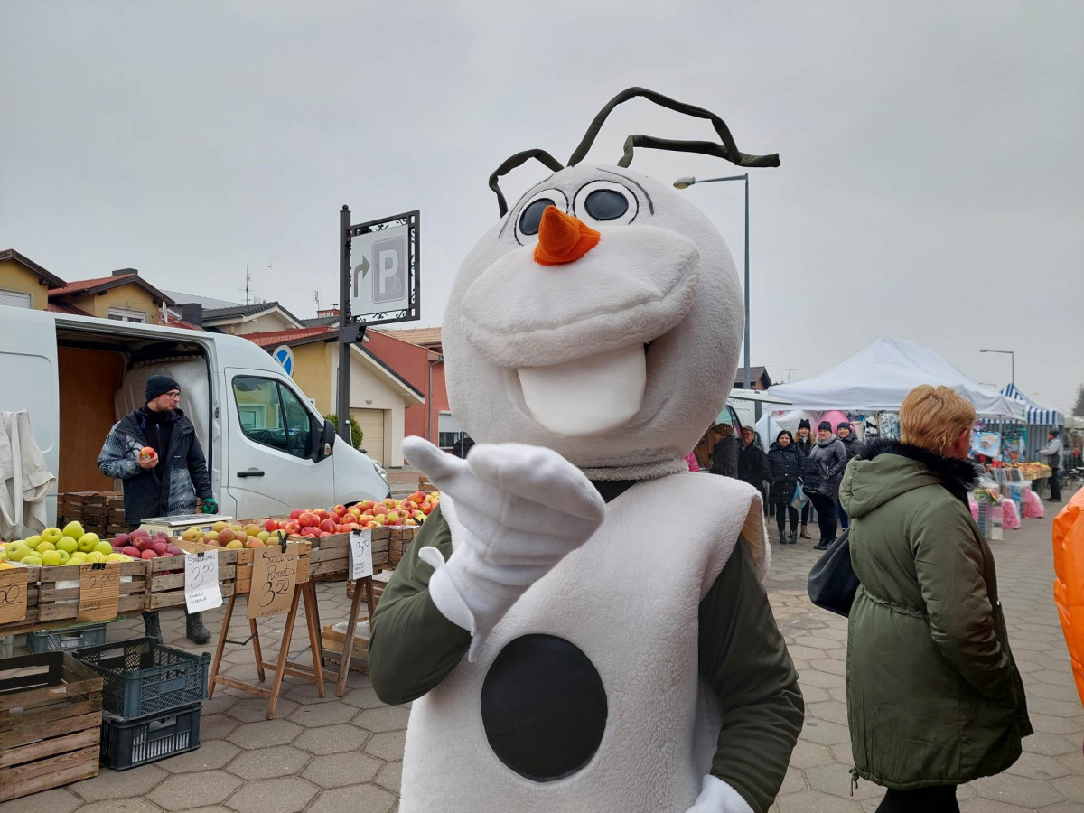 Kiermasz dla Antosia na targowisku w Kościanie