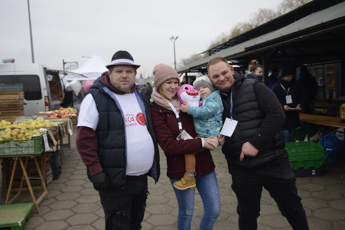 Kiermasz dla Antosia na targowisku w Kościanie
