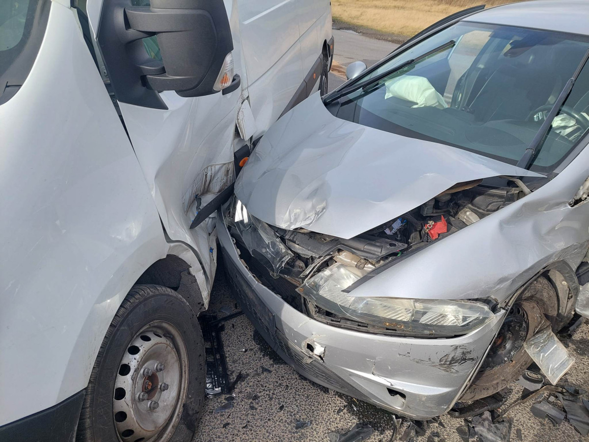 Poważny wypadek na skrzyżowaniu Stare Oborzyska-Kurowo [ZDJĘCIA]