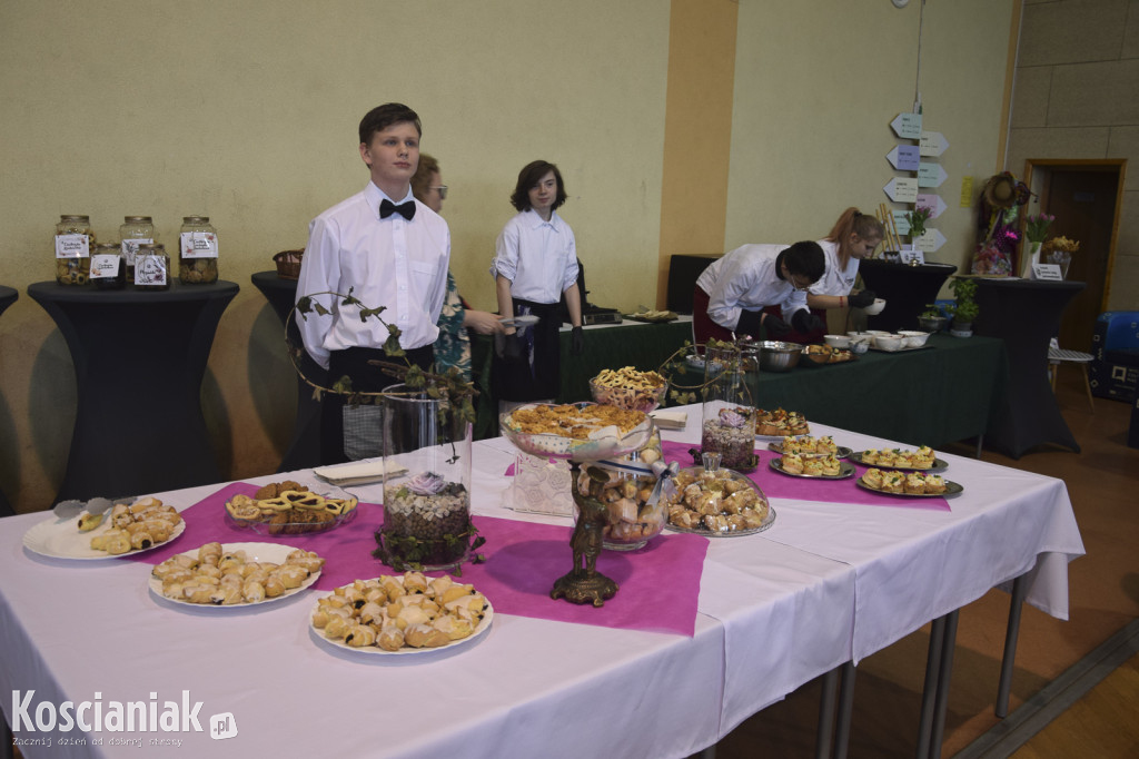 Szkoła w Nietążkowie zaprosiła uczniów [ZDJĘCIA]