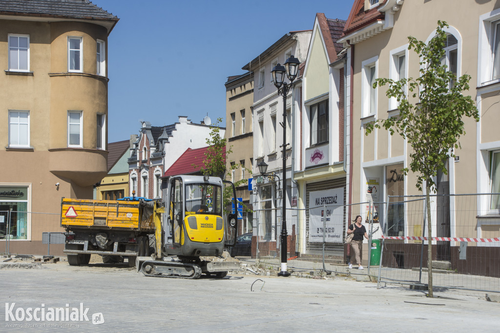 Pojawiły się latarnie na Rynku