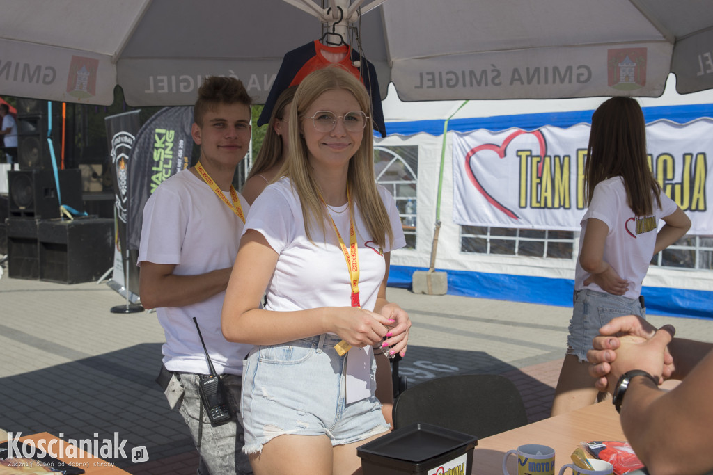 Moto Piknik w Śmiglu dla Madzi