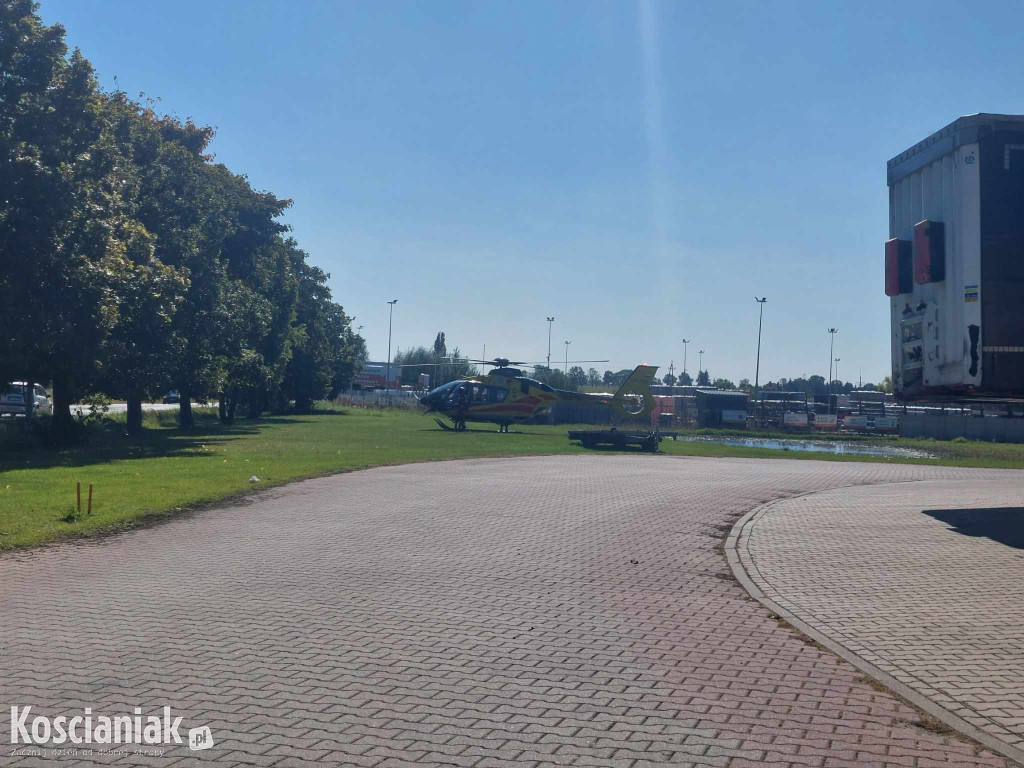 Śmigłowiec pogotowia lądował przy obwodnicy