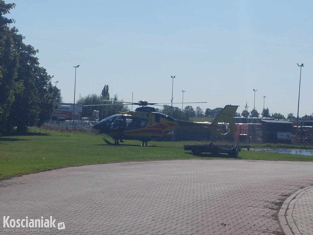 Śmigłowiec pogotowia lądował przy obwodnicy